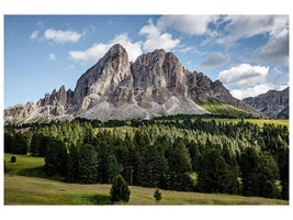 canvas-print-imposing-mountain-landscape