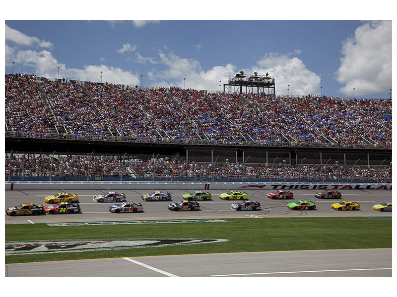 canvas-print-in-nascar