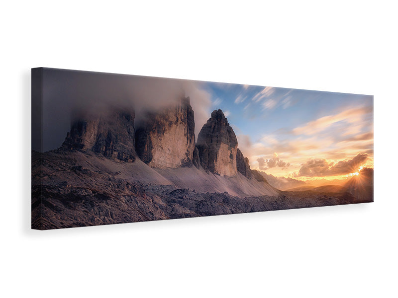 panoramic-canvas-print-the-final-moment