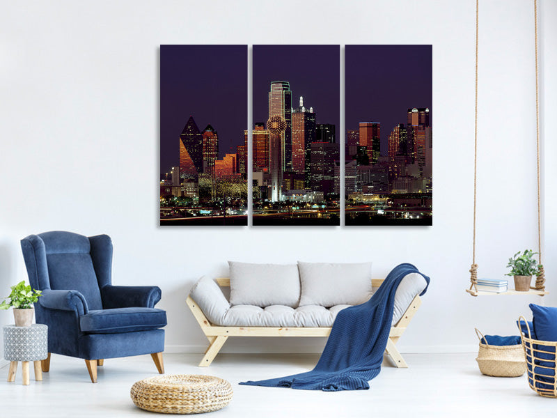 3-piece-canvas-print-at-night-in-dallas