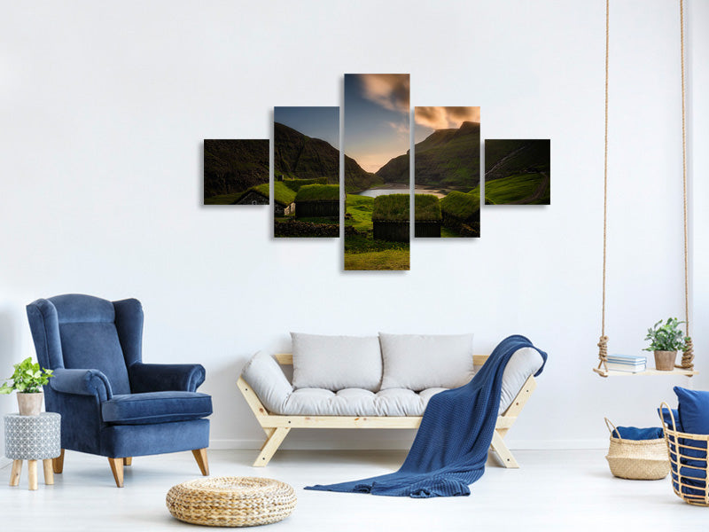 5-piece-canvas-print-saksun-village