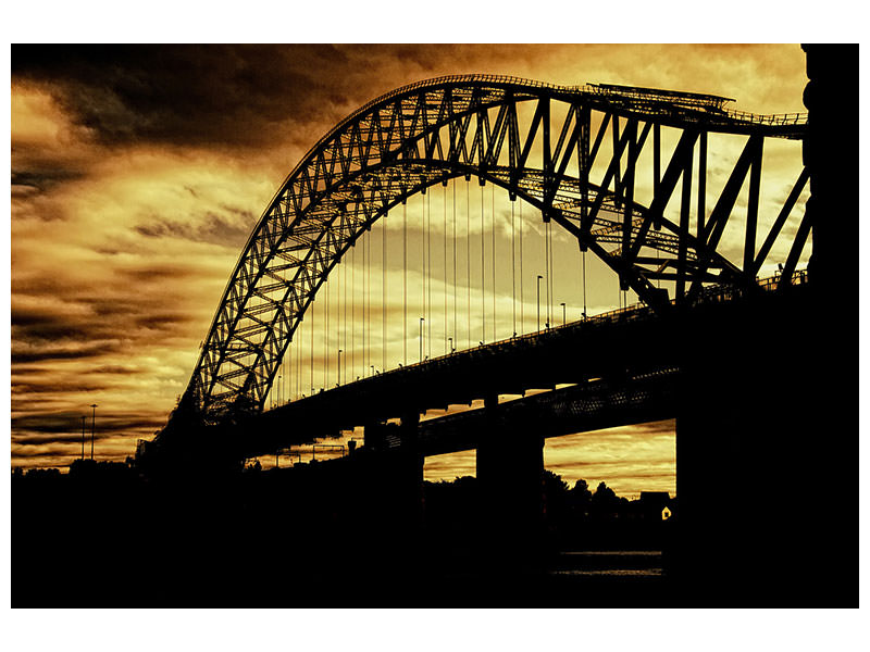 canvas-print-bridge-in-the-evening-light