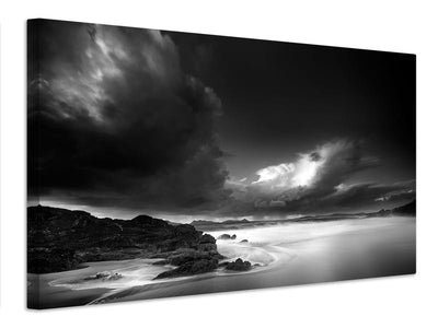 canvas-print-the-storm-is-approaching-x